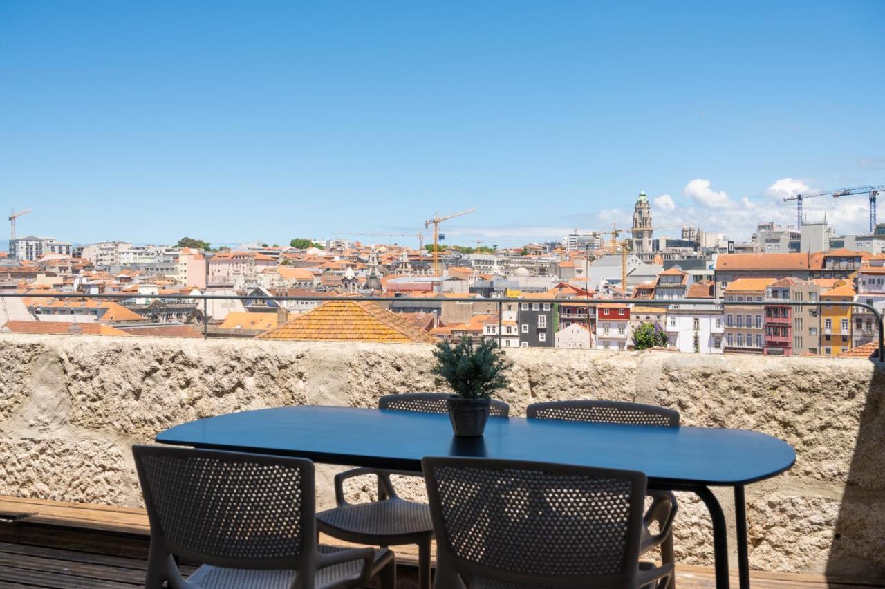 Rooftop Balcony At Porto Historic Center Extérieur photo